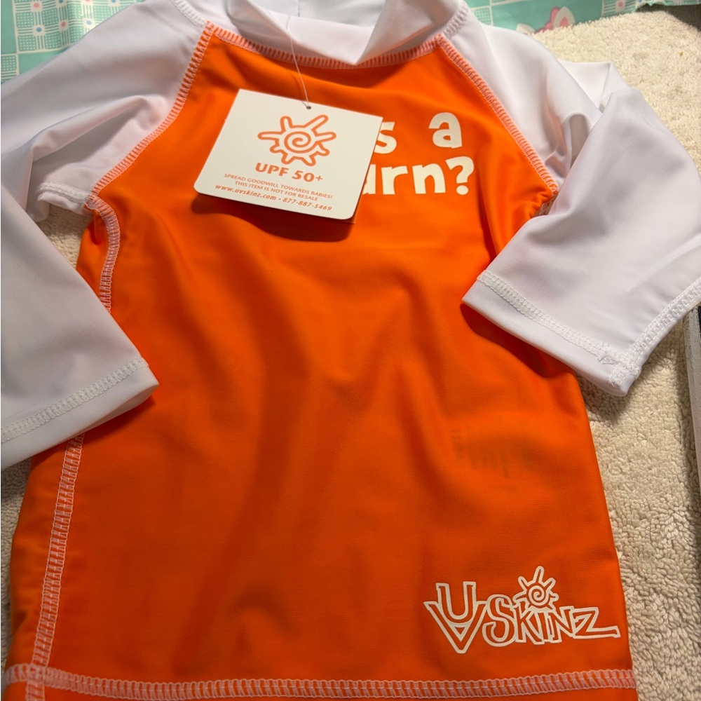 UV SKINS baby 12-24 months Orange & White Rash Guard — UPF 50+ BRAND NEW W/Tags